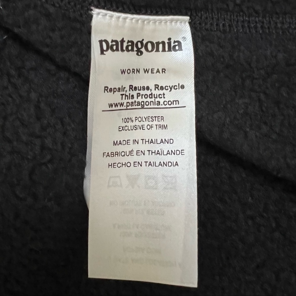 SOLD Patagonia Women's Better Sweater 1/4-Zip Fleece - Picture 10 of 11